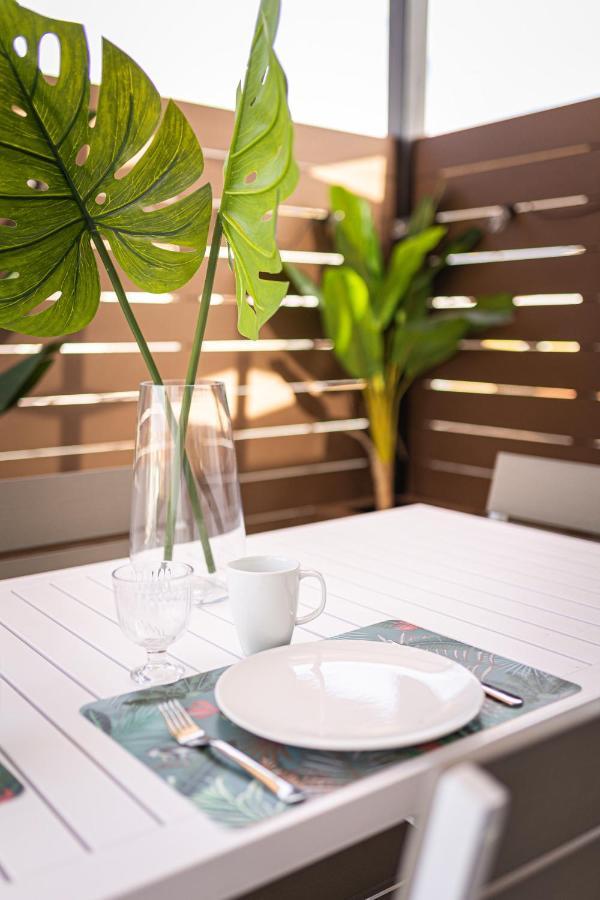 Oasis Apartments By Aloha Bay Caleta De Fuste Exterior photo